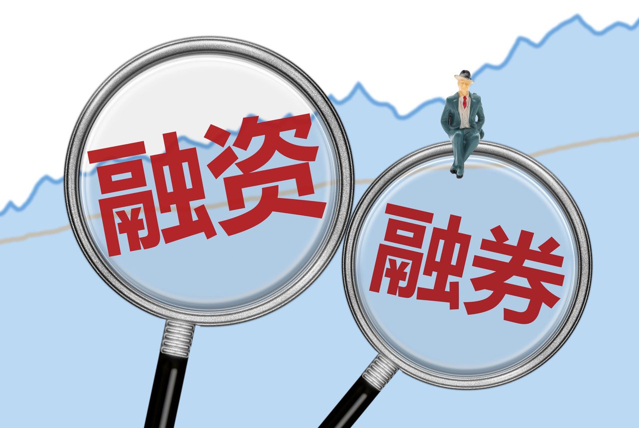 纳指100ETF：融资净买入708万元融资余额389379万元（0122）